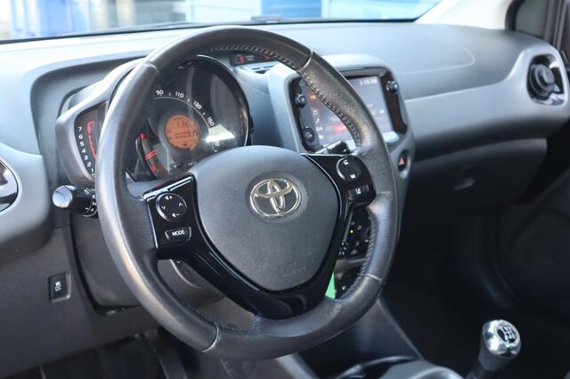 Toyota AYGO 1.0 VVT-i x-play Carplay | Camera