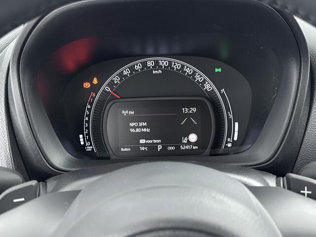 Toyota AYGO X 1.0 VVT-i S-CVT Limited | NL-Auto! | JBL | PDC | Leder | Stoelverwarming |