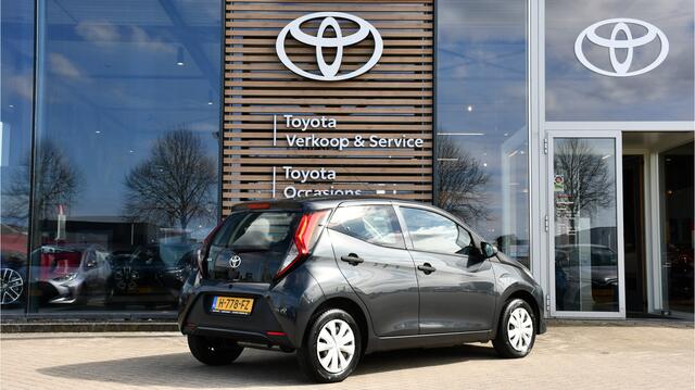 Toyota AYGO 1.0 VVT-i x-fun 5-deurs 69pk | Bluetooth | Airco | BTW-auto | 1e Eigenaar |