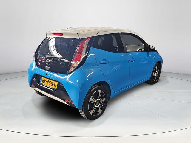 Toyota AYGO 1.0 VVT-i x-play Airco | Camera | Cruise