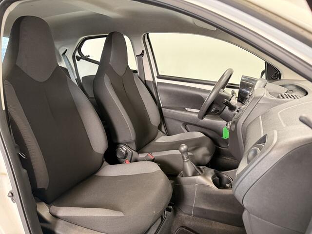 Toyota AYGO 1.0 VVT-i x-fun | Lichtmetalen velgen |