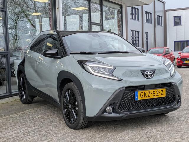 Toyota AYGO X 1.0 VVT-i MT Pulse | Design Pack | Adapt. Cruise | Climate control | Camera | Led | Carplay / Android Auto