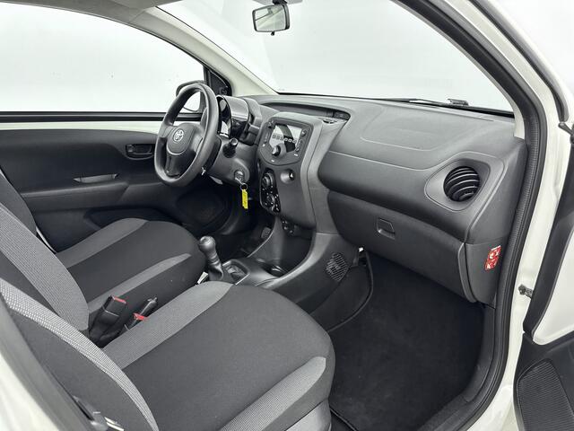 Toyota AYGO 1.0 VVT-i x-now | Achteruitrijcamera | NL auto | Dealeronderhouden | Onderweg-naar-dealer
