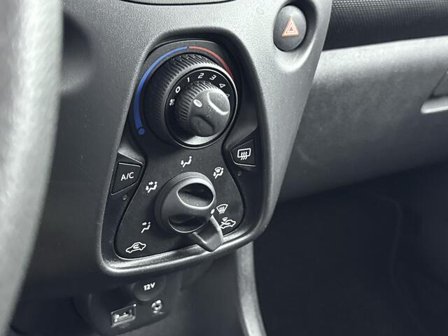 Toyota AYGO 1.0 VVT-i x-now | Achteruitrijcamera | NL auto | Dealeronderhouden | Onderweg-naar-dealer