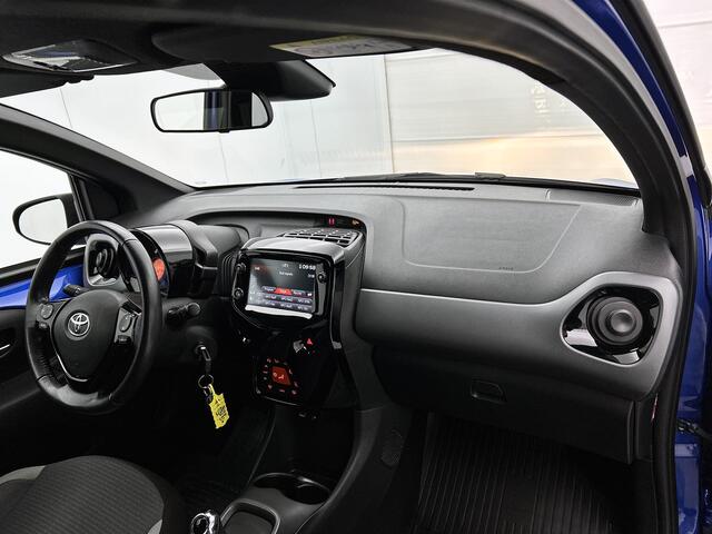 Toyota AYGO 1.0 VVT-i x-cite | Achteruitrijcamera | Dealeronderhouden | Onderweg-naar-dealer
