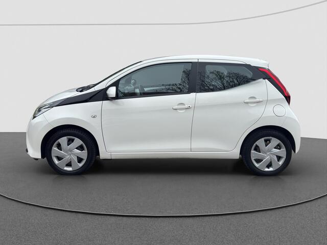Toyota AYGO 1.0 VVT-i x-play | Automaat | Airco | LED | Bluetooth