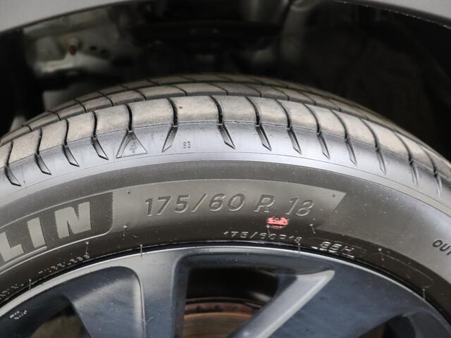 Toyota AYGO X 1.0 VVT-i S-CVT first | NL Auto | Dealeronderhouden | Achteruitrijcamera |