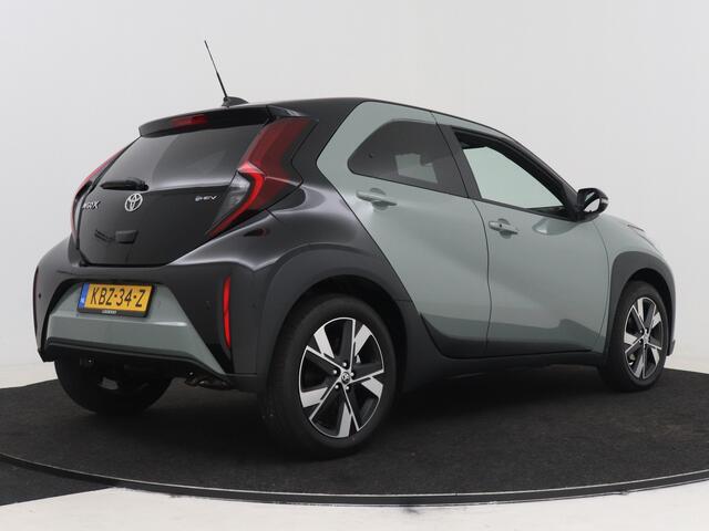 Toyota AYGO X Hybrid 115 pulse Parkeersensoren voor + achter | Keyless entry | Easy Pack