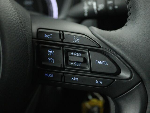 Toyota AYGO X 1.0 VVT-i MT Play | All-season banden | Apple CarPlay / Android Auto (Navigatie) |