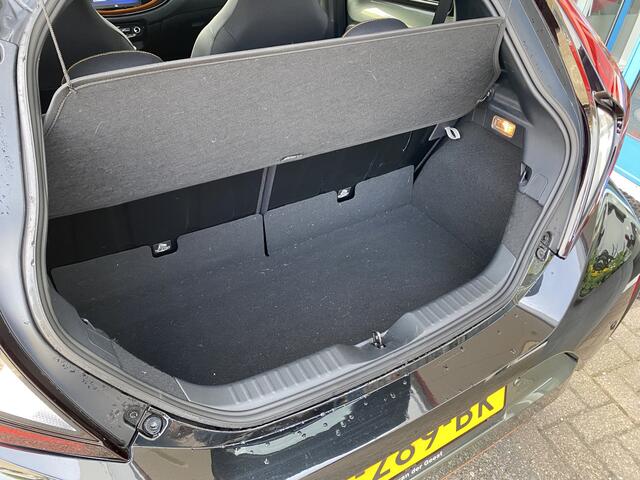 Toyota AYGO X 1.0 VVT-i MT Limited JBL Android Auto/Apple Carplay