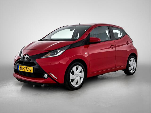 Toyota AYGO 1.0 VVT-i x-play | Camera | Dealeronderhouden |