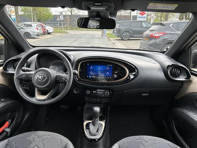 Toyota AYGO X 1.0 VVT-i S-CVT Envy