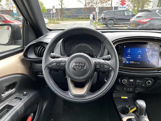 Toyota AYGO X 1.0 VVT-i S-CVT Envy
