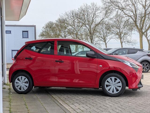 Toyota AYGO 1.0 VVT-i x-fun | Dealer OH | Airco | Elek. ramen | Led | Bluetooth