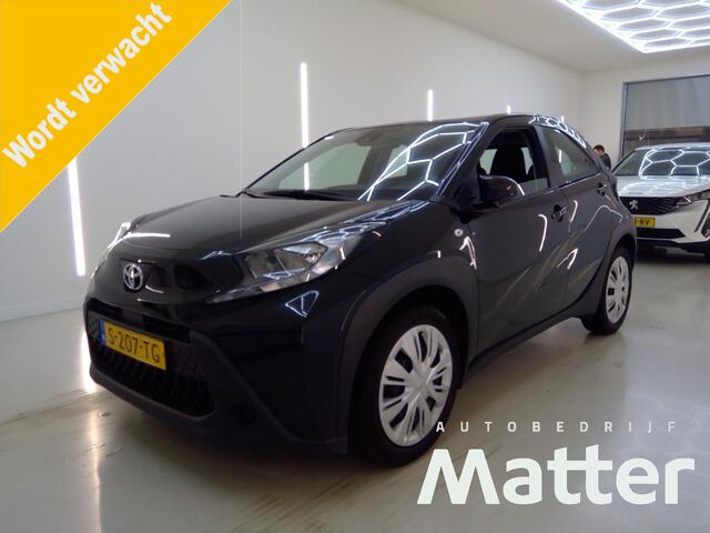 Toyota AYGO X 1.0 VVT-i MT Play