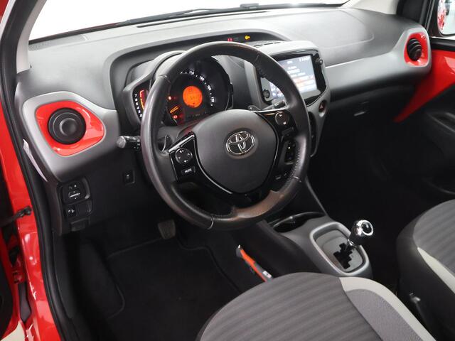 Toyota AYGO 1.0 VVT-i x-play | LED | Navigatie* | Automaat | Camera | DAB | Apple CarPlay/Android Auto | Airconditioning | Bluetooth |