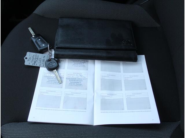 Toyota AYGO 1.0 VVT-i x-fun AIRCO | LED | BLUETOOTH | ELRM | STB | ISOFIX