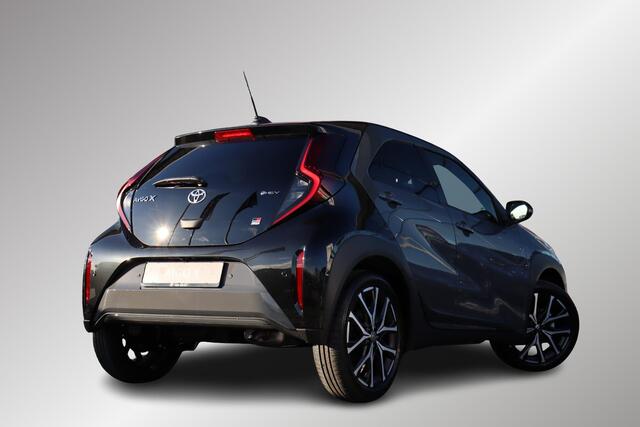 Toyota AYGO X Hybrid 115 GR Sport, Nieuw en in juli leverbaar met ¤1.000,- inruilpremie!