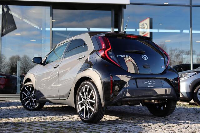 Toyota AYGO X Hybrid 115 GR Sport, Nieuw en in juli leverbaar met ¤1.000,- inruilpremie!