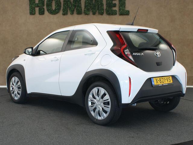 Toyota AYGO X 1.0 VVT-i MT Play - ORIGINEEL NEDERLANDSE AUTO - APPLE CARPLAY/ANDROID AUTO - AIRCO - MULTIMEDIAVOORBEREIDING - CRUISE CONTROL - ACHTERUITRIJCAMERA