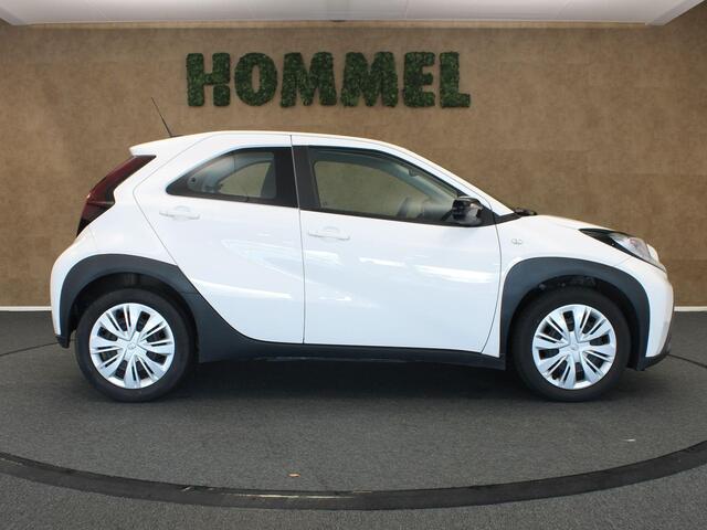 Toyota AYGO X 1.0 VVT-i MT Play - ORIGINEEL NEDERLANDSE AUTO - APPLE CARPLAY/ANDROID AUTO - AIRCO - MULTIMEDIAVOORBEREIDING - CRUISE CONTROL - ACHTERUITRIJCAMERA