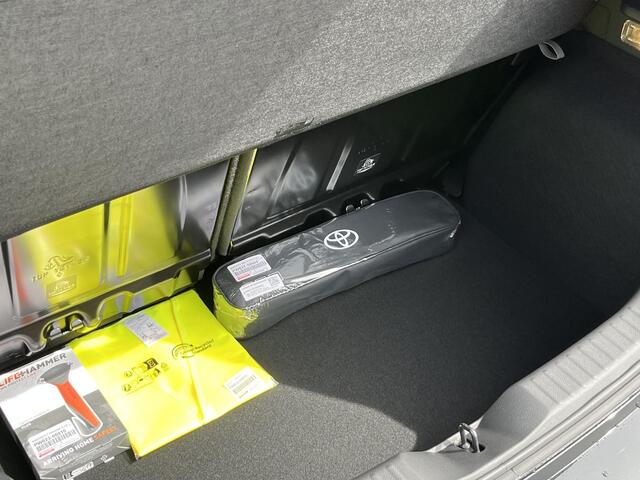 Toyota AYGO X Hybrid 115 envy