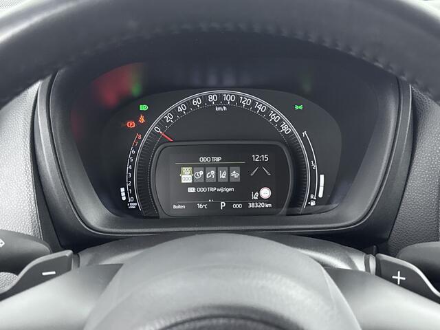 Toyota AYGO X 1.0 VVT-i S-CVT Envy Limited | Navigatie | Parkeersensoren | Automaat | Lichtmetalen Velgen | Mistlampen | Cruise Control + Climate Control | Elektrische Ramen + Spiegels | Draadloze Telefoonlader |