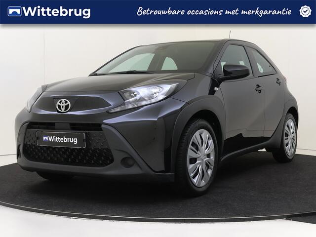 Toyota AYGO X 1.0 VVT-i MT Play | Apple Carplay/Android Auto | Airco |