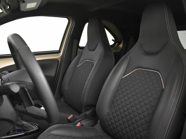 Toyota AYGO X 1.0 VVT-i S-CVT Premium | JBL | Keyless | Stoelverw. | PDC |