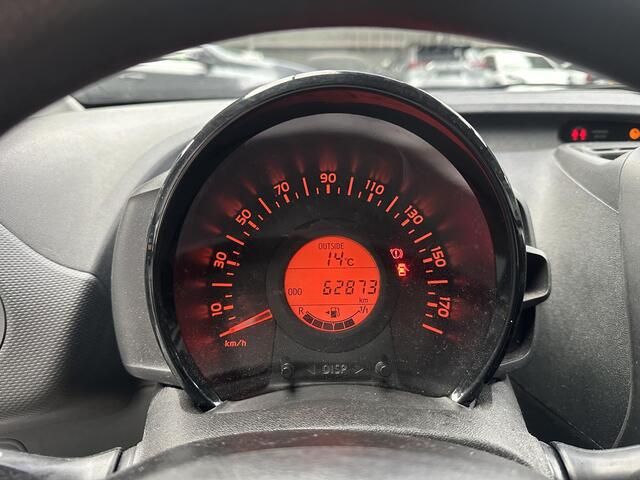 Toyota AYGO 1.0 VVT-i x-now