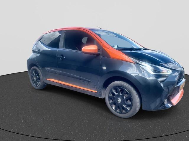 Toyota AYGO 1.0 VVT-i TeamNL RIJKLAAR