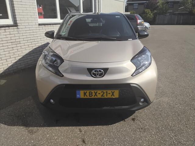 Toyota AYGO X 1.0 VVT-i MT Pulse Bi Tone android/apple car play camera