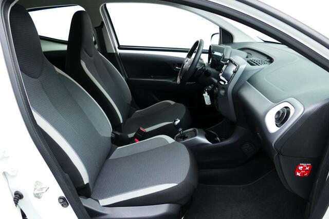 Toyota AYGO 1.0 VVT-i x-play. Bj2021 Camera, Carplay/Android Navi, Airco, 15"LMV All Season