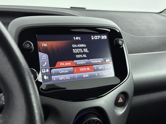 Toyota AYGO 1.0 VVT-i x-play | Automaat | Apple Carplay-Android Auto | Achteruitrijcamera |