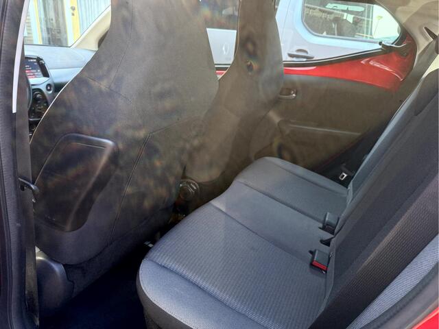 Toyota AYGO 1.0 VVT-i x-play Camera, App Connect