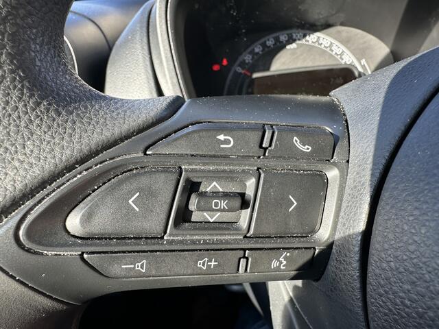 Toyota AYGO X 1.0 VVT-i MT airco / Apple Carplay / Android Auto / adaptive cruise control / touchscreen radio / DAB / Toyota 10 jaar garantie programma / Toyota pechhulppas / rijklaarprijs incl. onderhoud & garantie