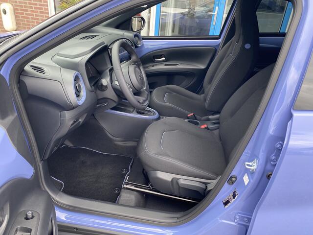 Toyota AYGO X Hybrid 115 Pulse + Easy Pack