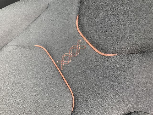 Toyota AYGO X Hybrid 115 Pulse + Easy Pack