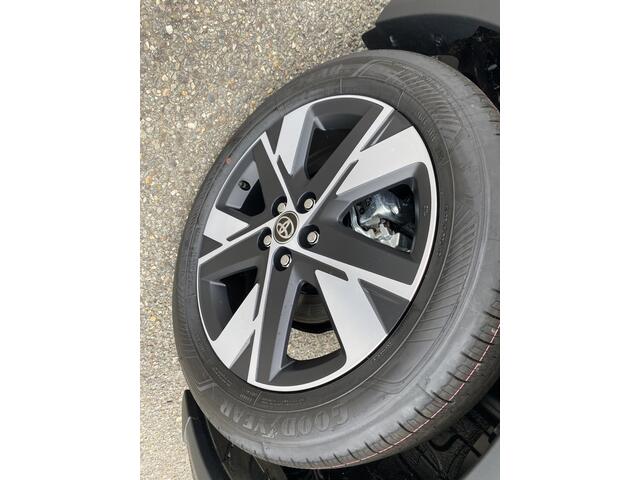 Toyota AYGO X Hybrid 115 Pulse + Easy Pack