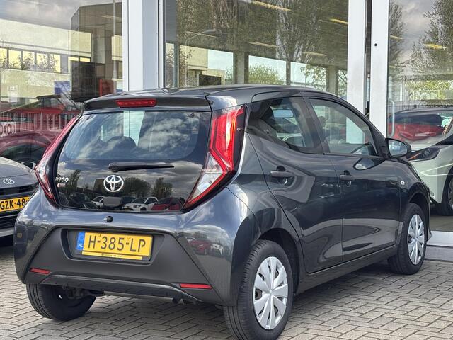 Toyota AYGO 1.0 VVT-i x-fun