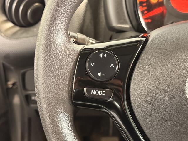 Toyota AYGO 1.0 VVT-i x-fun | Zeer lage Km stand | Airco | Dealeronderhouden |