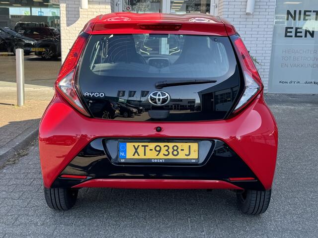 Toyota AYGO 1.0 VVT-i x-play | Android Auto & Apple Carplay | DAB | Achterui