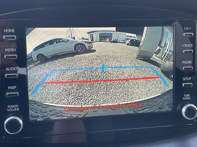 Toyota AYGO X 1.0 VVT-i MT Play | Stoelverwarming | LED | Als nieuw! |