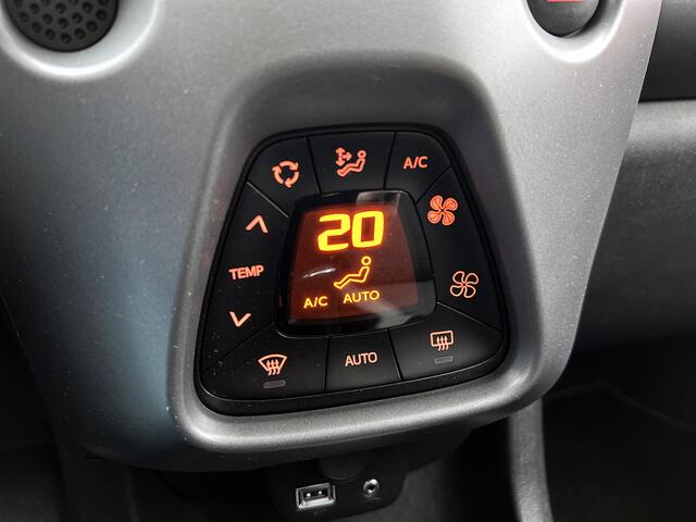 Toyota AYGO 1.0 VVT-i x-cite Cabrio vouwdak | NL dealeronderhouden |