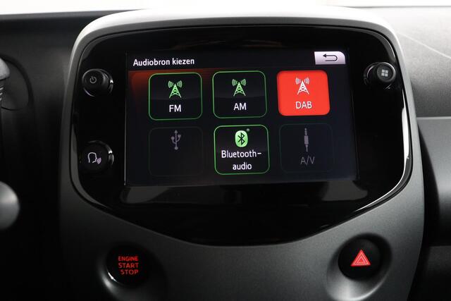 Toyota AYGO 1.0 VVT-i x-clusiv | Automaat | Apple Carplay/Android Auto | Climate control | Keyless entry/start