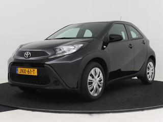 toyota-aygo-x-1.0-vvt-i-s-cvt-play-