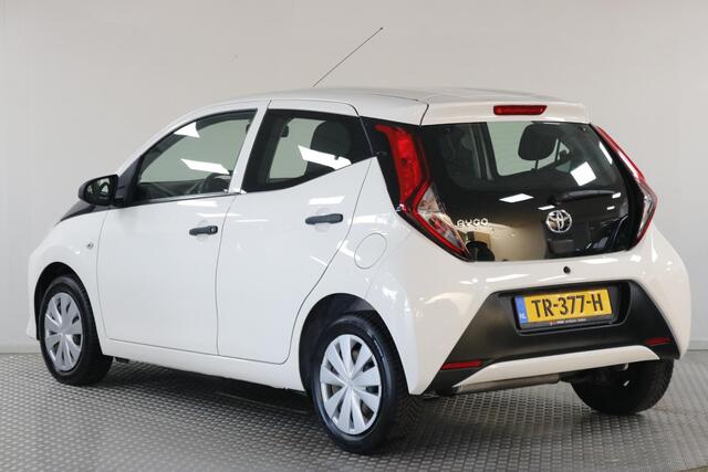 Toyota AYGO 1.0 VVT-i x-fun All-Seasons | Airco | Bluetooth | Elek. ramen.