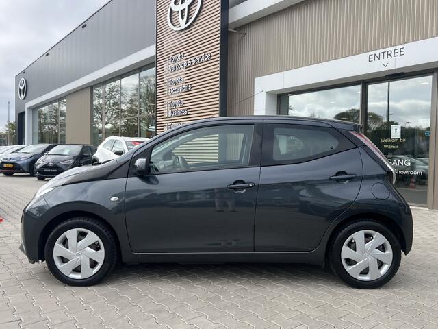 Toyota AYGO 1.0 VVT-i x-nav | Navi | Camera