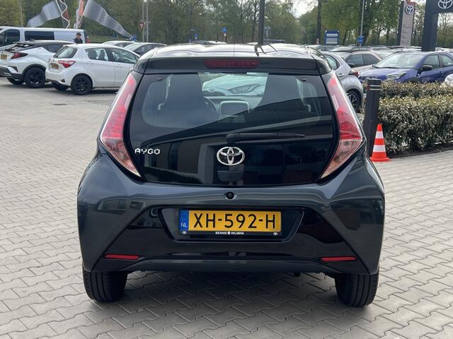 Toyota AYGO 1.0 VVT-i x-nav | Navi | Camera