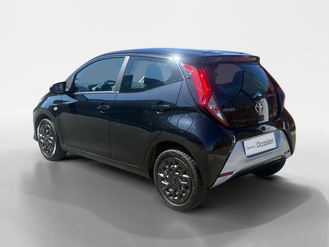 Toyota AYGO 1.0 VVT-i x-play | Camera | Airco | Stuurbediening | Bluetooth | Boekjes Aanwezig